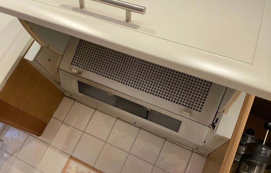 Replacing Extraction Hoods & Fans in Loughton
