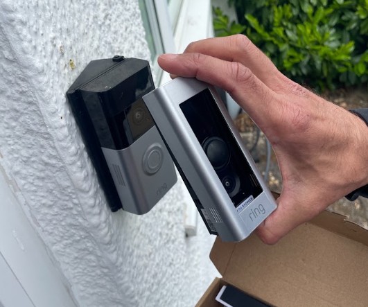 Doorbell Faults & Installation in Loughton