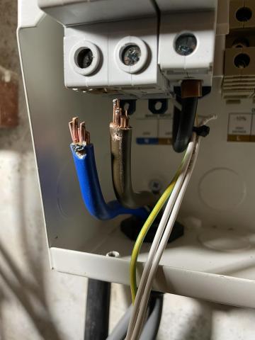 Fault Finding Electrician