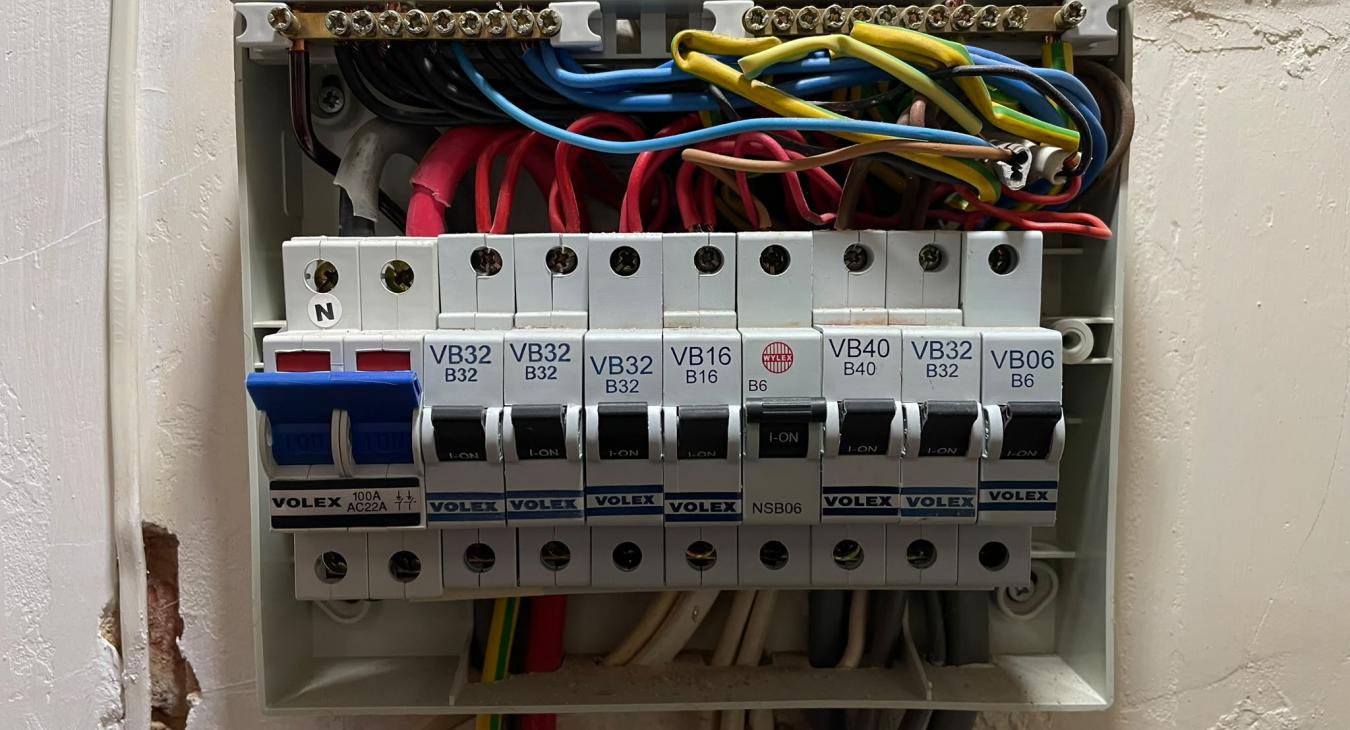 Fuseboard upgrade in Patcham